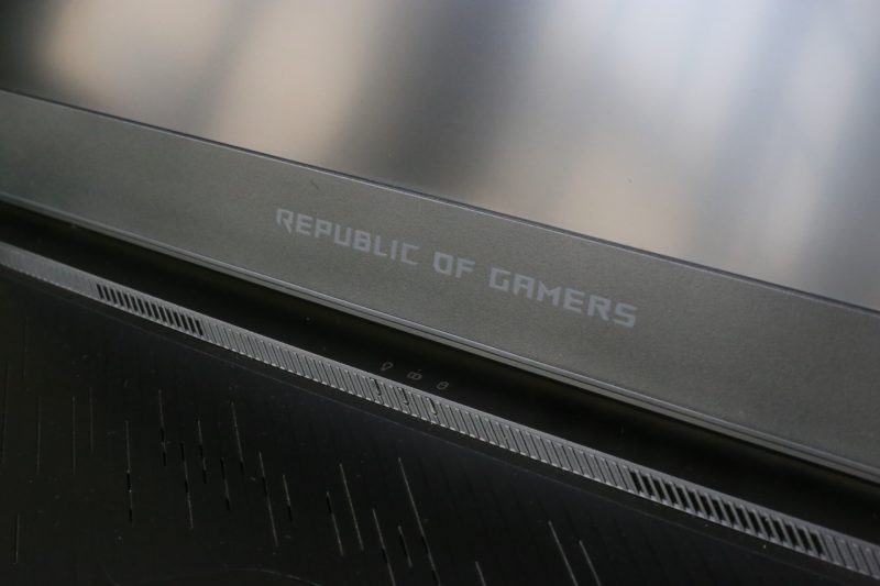 Asus ROG Zephyrus S GX531GS, cực phẩm gaming, thiết kế không đụng hàng ( i7-8750H, RAM 16G, SSD 512G NVMe, VGA NVIDIA GTX 1070- 8G Max-Q, màn 15.6" Full HD IPS, 144Hz ) 13 img 9264